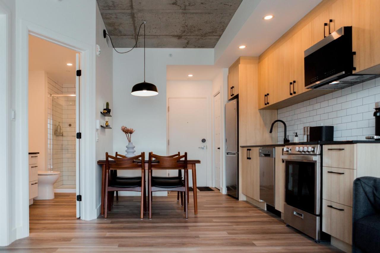 Condo Mid-Century Modern Style - Pool/Terrace Quebec City Bagian luar foto