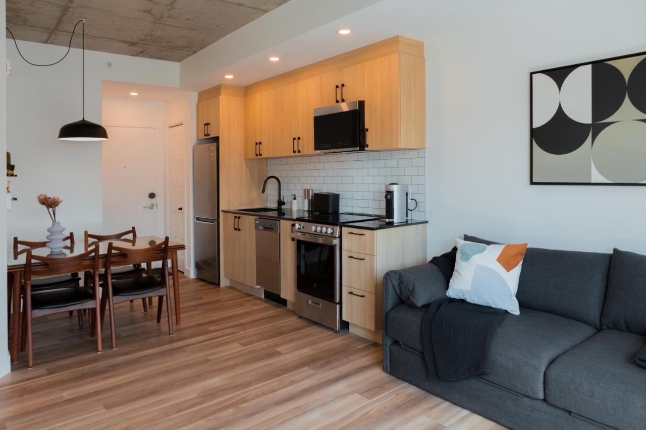 Condo Mid-Century Modern Style - Pool/Terrace Quebec City Bagian luar foto