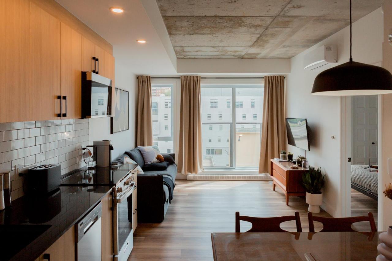 Condo Mid-Century Modern Style - Pool/Terrace Quebec City Bagian luar foto