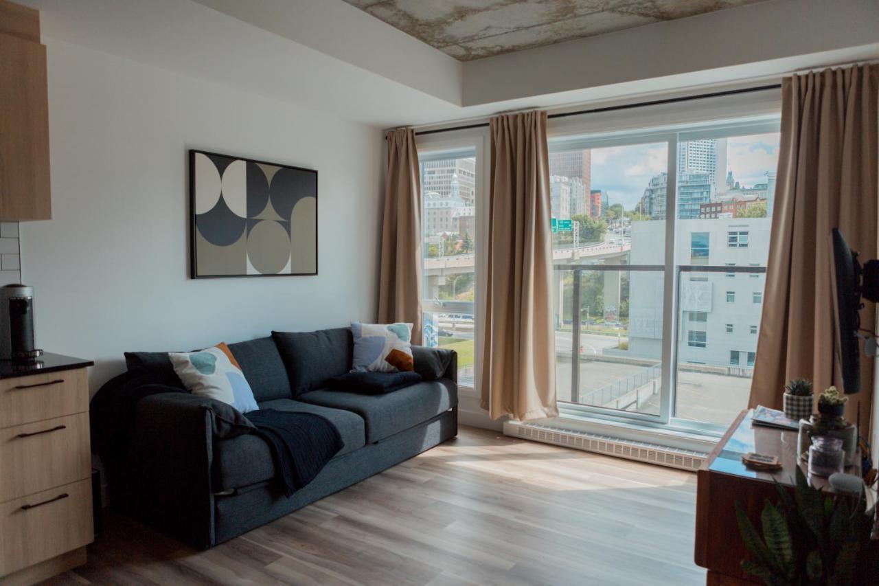 Condo Mid-Century Modern Style - Pool/Terrace Quebec City Bagian luar foto