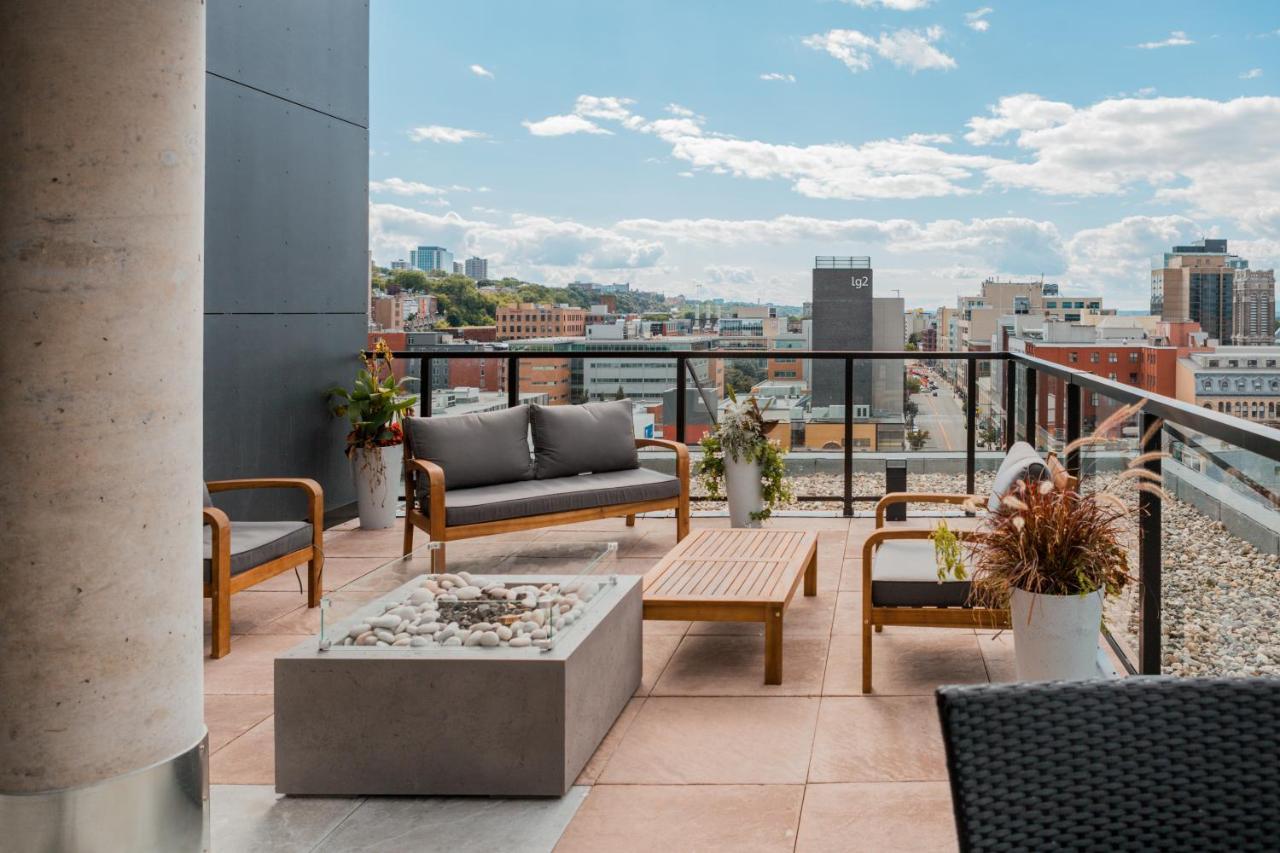Condo Mid-Century Modern Style - Pool/Terrace Quebec City Bagian luar foto