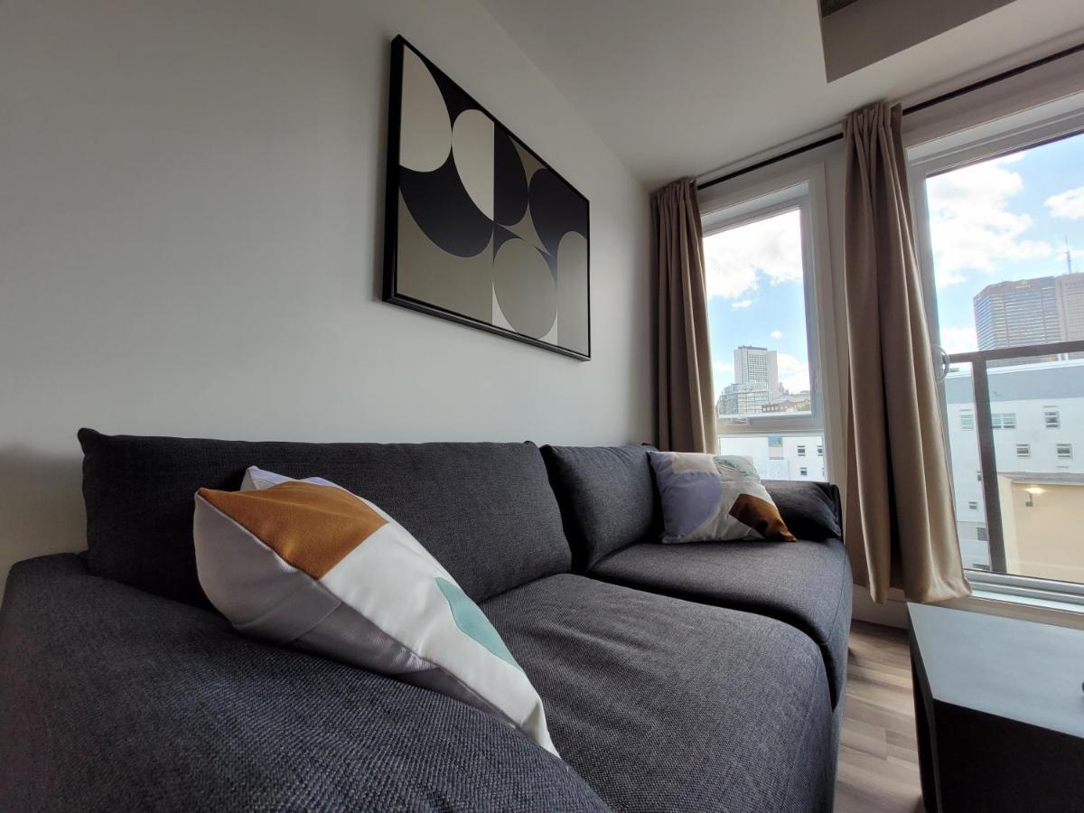 Condo Mid-Century Modern Style - Pool/Terrace Quebec City Bagian luar foto